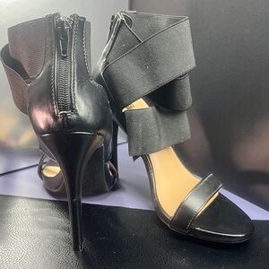 Dira | Strappy High Heels Size 8